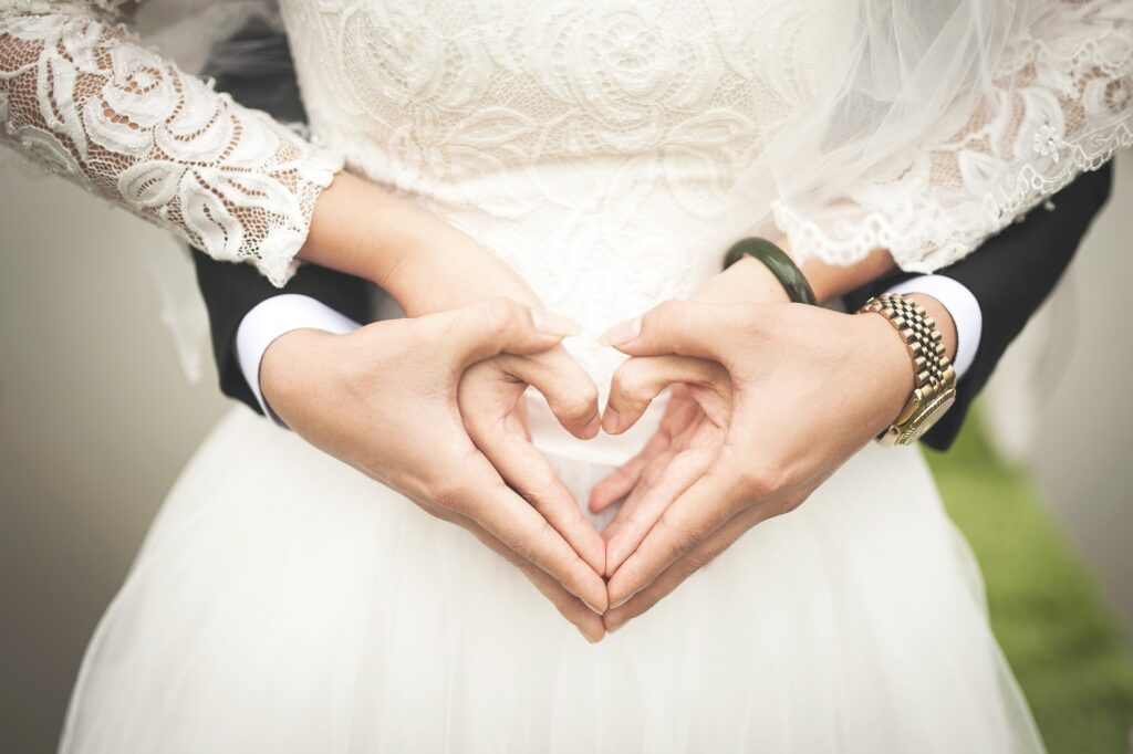 Virtual Assistants Can Help You Plan Your Wedding